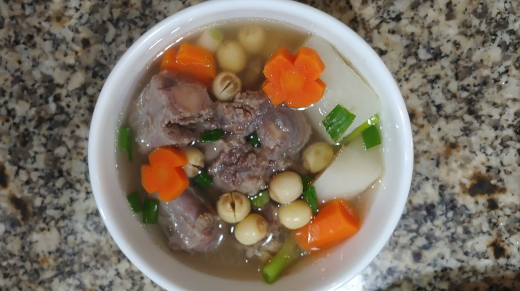 Vietnamese Oxtail Soup With Lotus Root