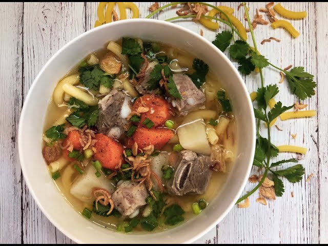 Vietnamese Pork Rib Soup with Potatoes (Canh Sườn Khoai Tây)