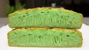 Vietnamese Pandan Honeycomb Cake